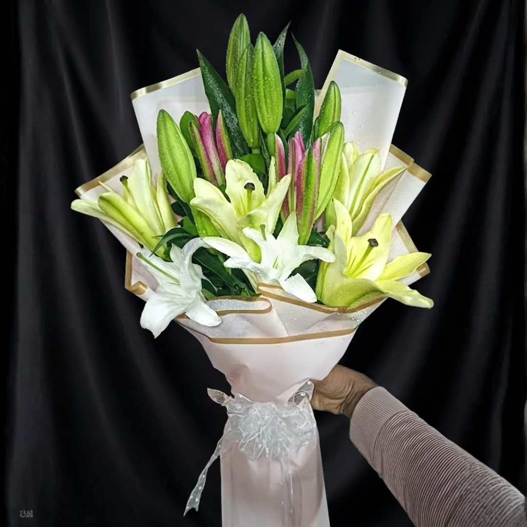 Premium White, Pink & Yellow Chinese Lily Handy Bouquet