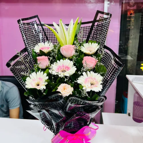 Graceful Bloom Bouquet