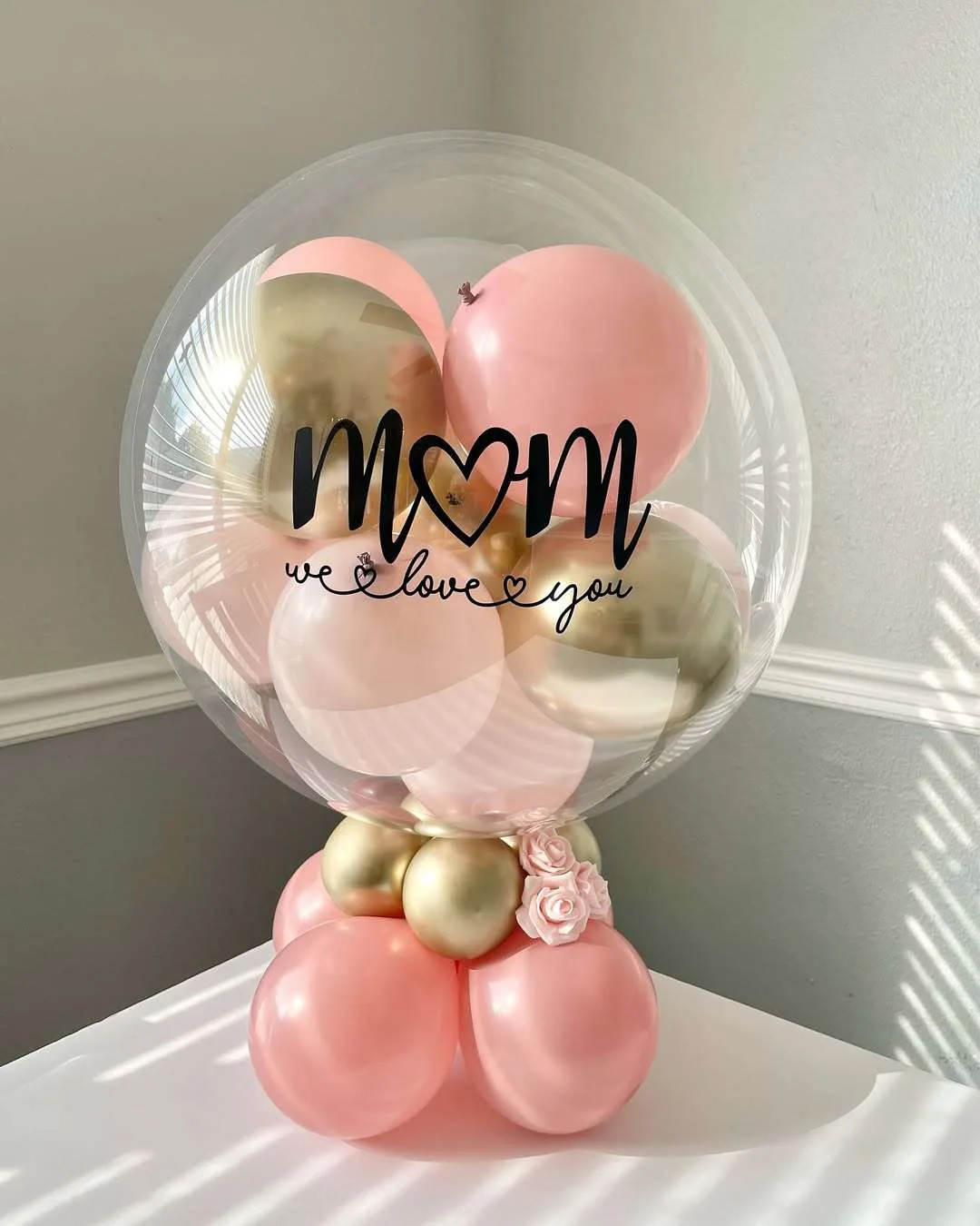 Personalized Balloon Gift for Mom – Pink & Gold Mother's Day Surprise Decoration