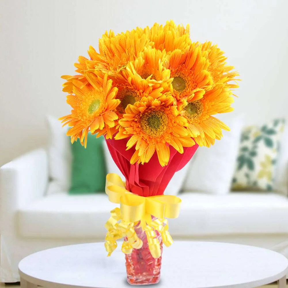 Bright Yellow Gerbera Flowers – Fresh & Cheerful Gift for Any Occasion