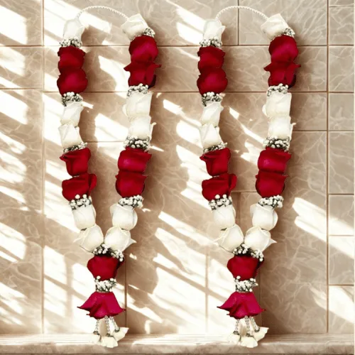 Red & White Rose Garland – Traditional Design