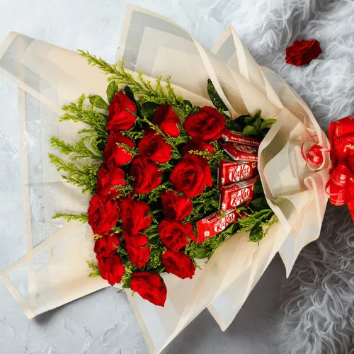 Elegant Red Rose & KitKat Chocolate Bouquet