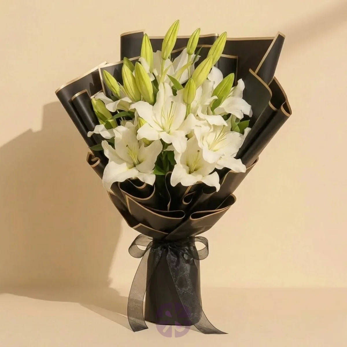 5-Stick Fresh White Lily Hand Bouquet in Gold-Edged Midnight Wrap