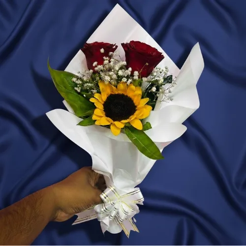 Sunny Love Mini Bouquet: Rose & Sunflower Mix
