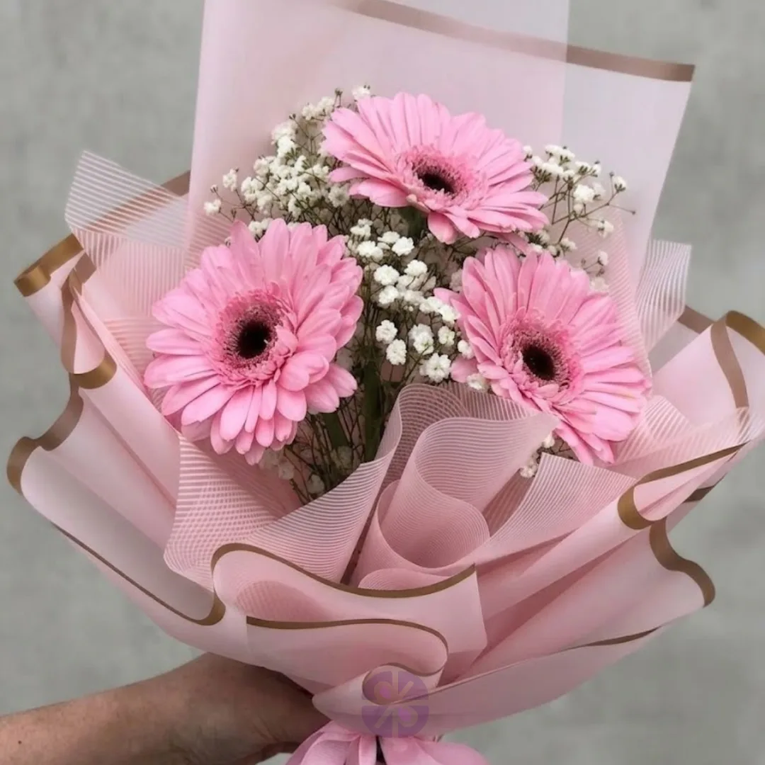 Elegant 3-Stem Baby Pink Gerbera Hand Bouquet