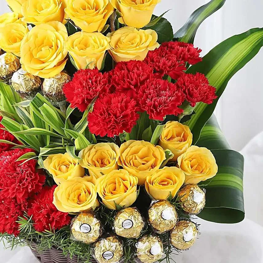 Luxury Mixed Flower & Ferrero Rocher Chocolate Basket – Perfect Gift for Every Occasion