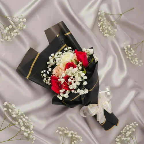 The Small size mixing Roses Bouquet