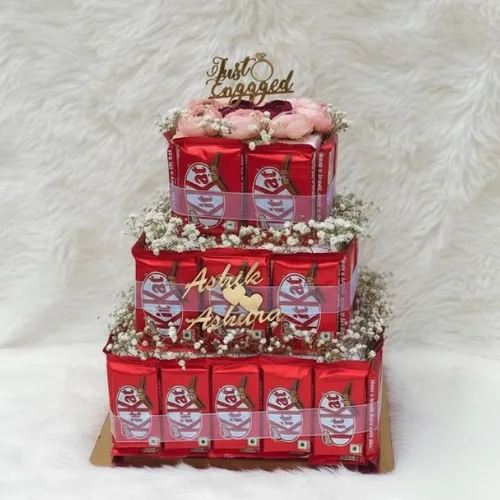 The Personalized KitKat Love Tower with Rose