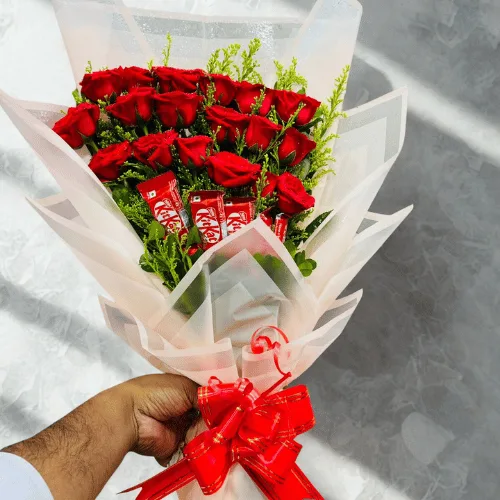 Elegant Red Rose & KitKat Chocolate Bouquet