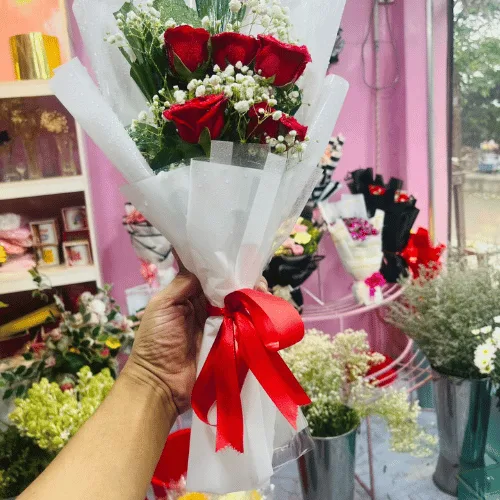 A Simple Red Rose Bouquet
