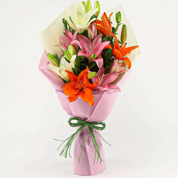 Elegant Mixed Lily Bouquet