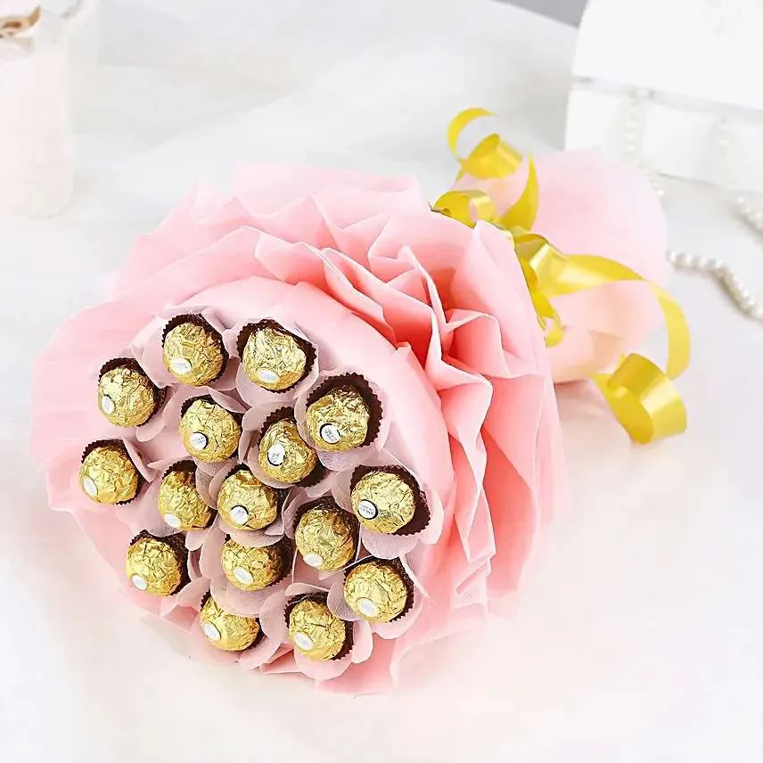 Luxury Ferrero Rocher Chocolate Bouquet – Wrapped in Soft Pink Elegance