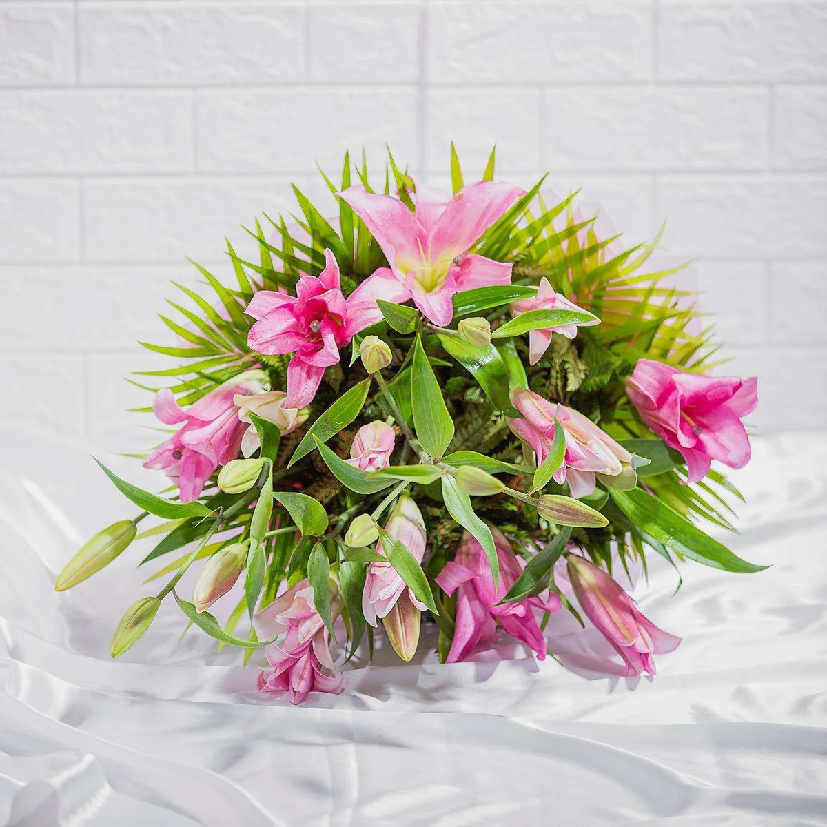 Premium Pink Lily Bouquet – Perfect Gift for Love, Grace & Celebration