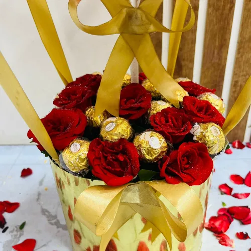 The Golden Celebration Personalized Bubble Balloon & Rose Box