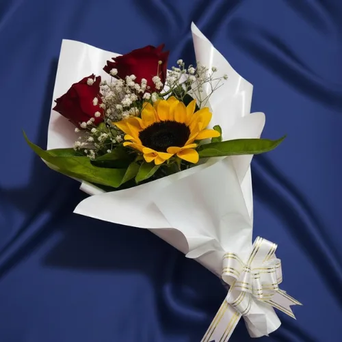 Sunny Love Mini Bouquet: Rose & Sunflower Mix