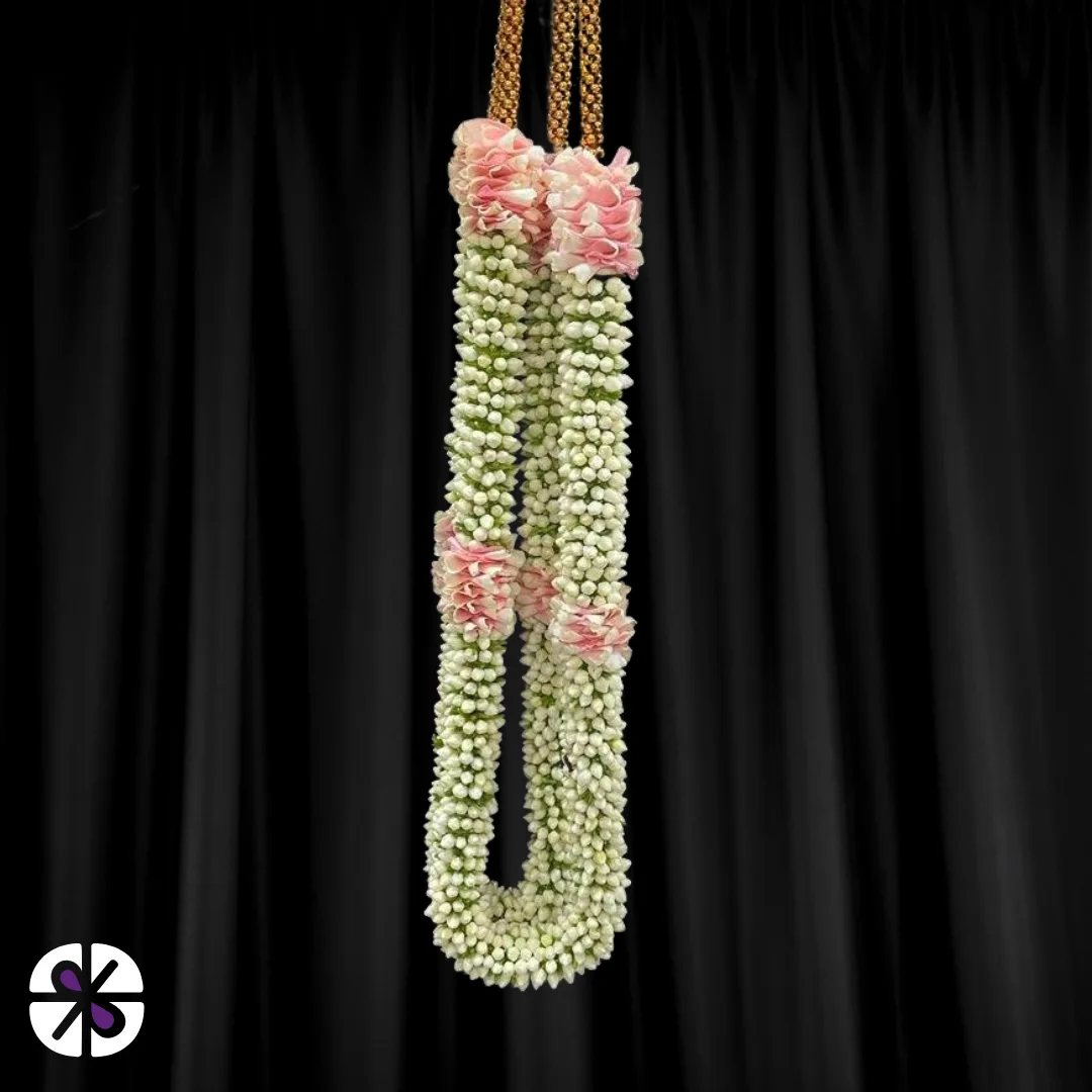 Premium Gajra and Pink Accent Traditional Jaimala