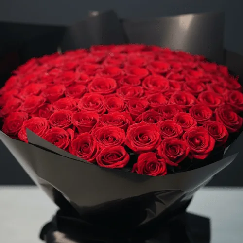 Luxury 100 Red Roses Bouquet Wrapped in Premium Black Paper – Perfect for Proposal, Anniversary & Valentine’s Day
